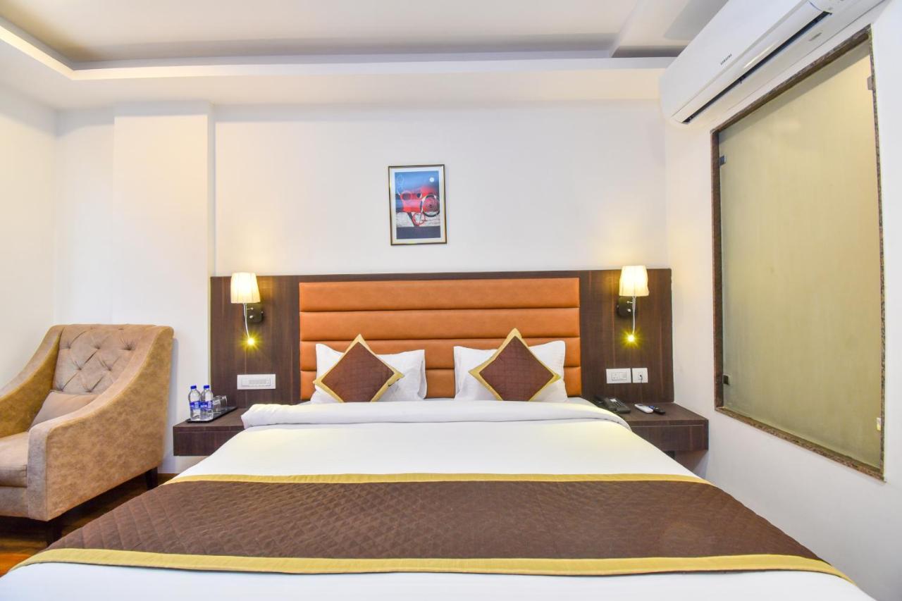 Hotel Suncity Plaza, Sitapura, Джайпур Екстериор снимка