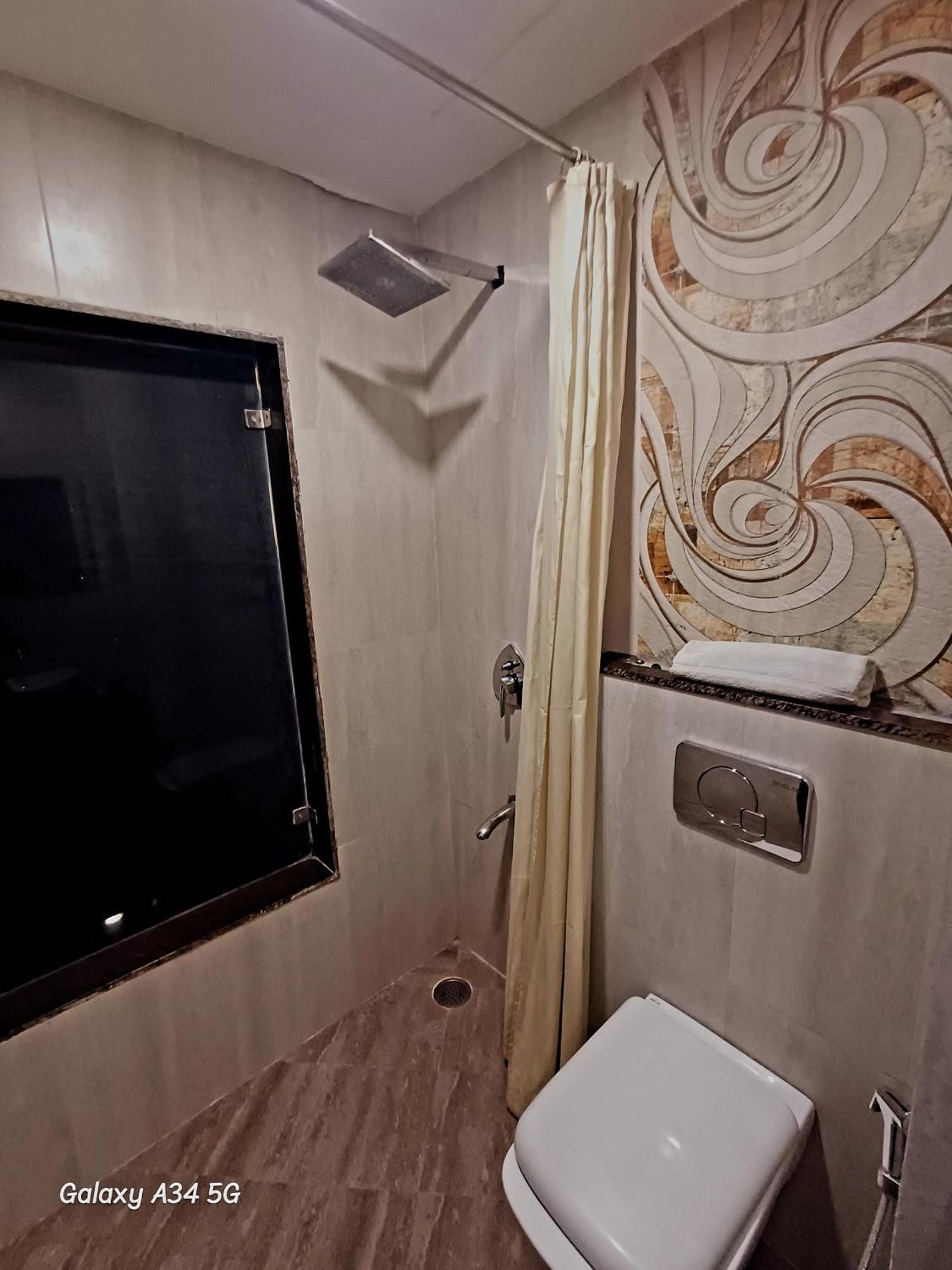 Hotel Suncity Plaza, Sitapura, Джайпур Екстериор снимка
