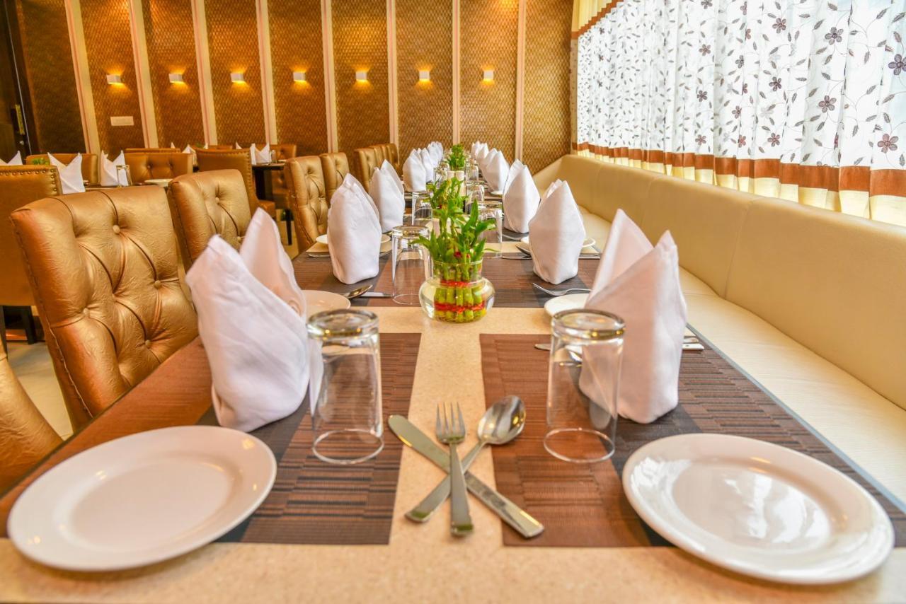 Hotel Suncity Plaza, Sitapura, Джайпур Екстериор снимка