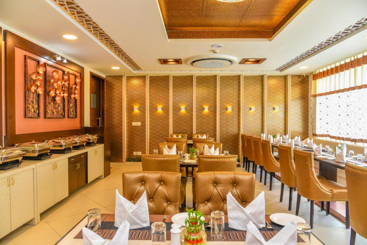 Hotel Suncity Plaza, Sitapura, Джайпур Екстериор снимка
